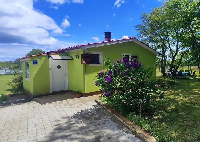 Kuca Za Odmor Tri Sunca